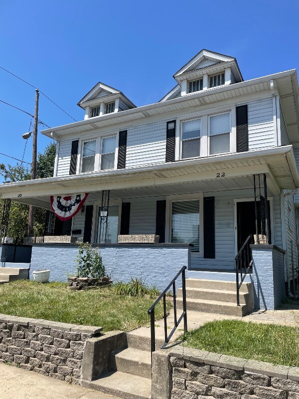 22 Hendricks Place Unit 22, Indianapolis, IN 46201