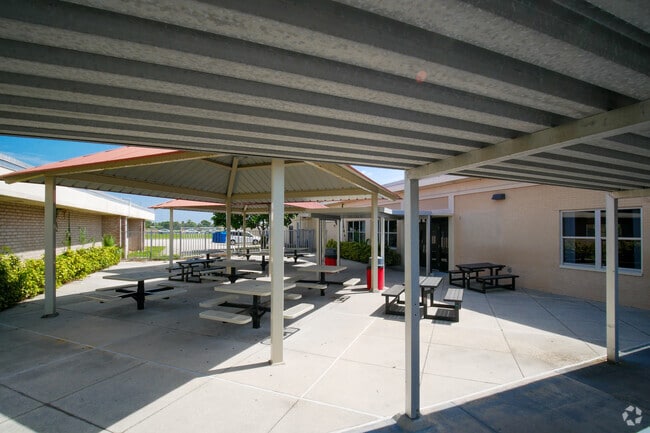 Students can eat their lunch outside at Edgewood Jr/Sr High School.