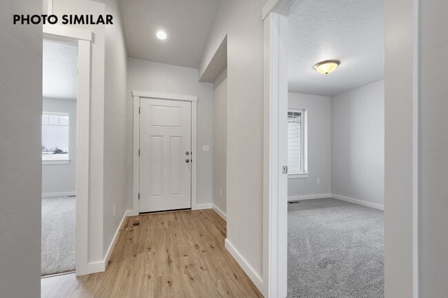 366 Cub Dr unit 38748644, Fruitland, ID 83619 - photo 2