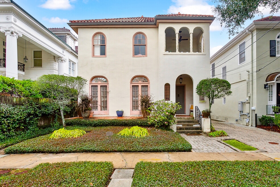 1617 Soniat St unit 1617 Soniat, New Orleans, LA 70115 - photo 1