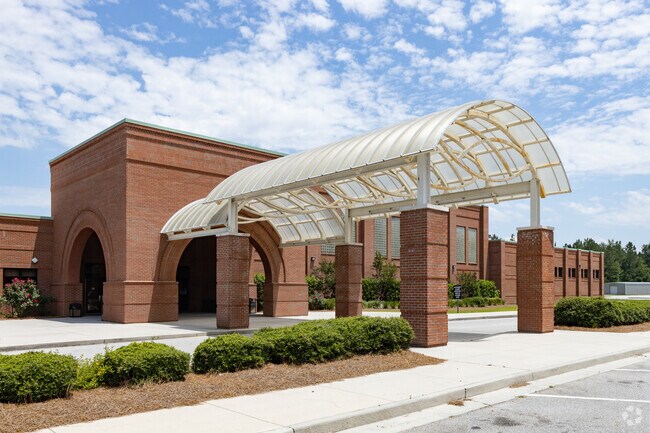 Effingham County Middle School is a public school located in Springfield, Georgia.