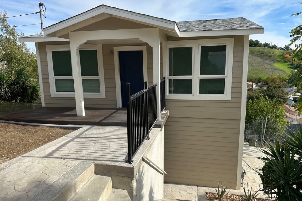 4210 1/2 Portola Ave, Los Angeles, CA 90032 - photo 1