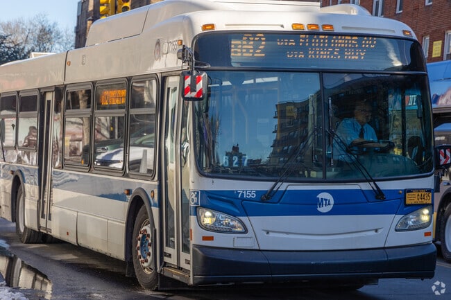 Gravesend residents have different modes of transportation.