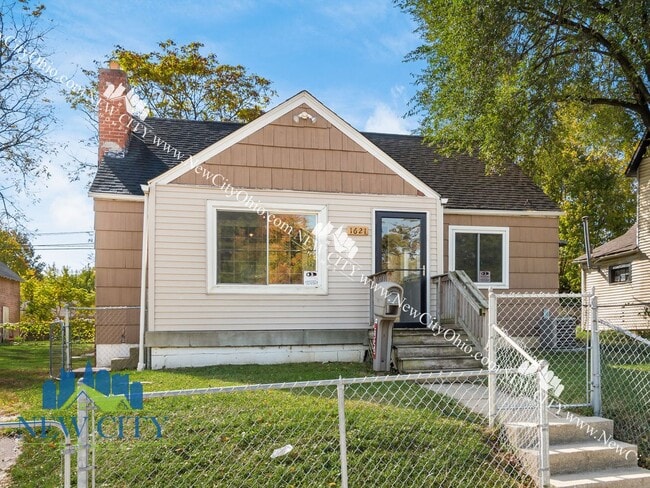 1621 Sullivant Ave, Columbus, OH 43223 - photo 3