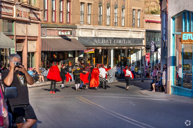 Join in on the annual festivities of the Bisbee BRATS parade near Naco.