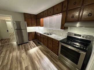 63 E Poplar St Unit A, New Pekin, IN 47165
