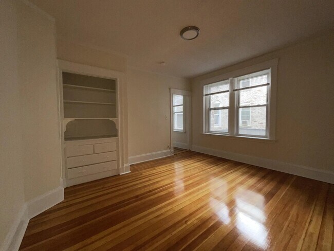 9 Barrows St unit 3, Allston, MA 02134 - photo 7