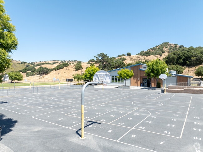 San Benancio Middle School in Corral de Tierra fosters academic excellence and personal growth.