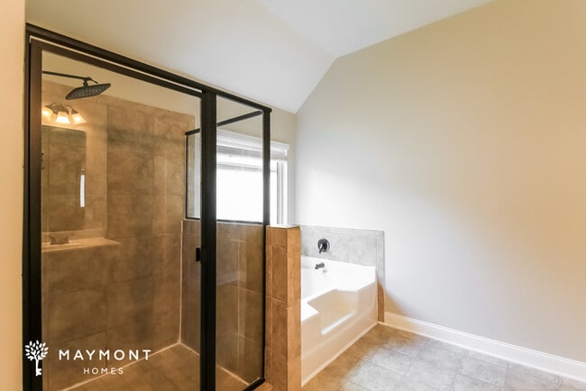 1915 Poplar Falls Ave, Lithonia, GA 30058 - photo 7