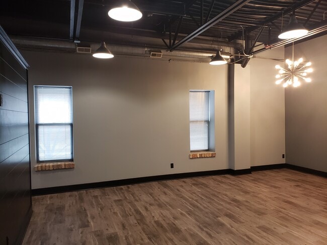 The Lofts at Washington Square, Lansing, MI 48933 - photo 4