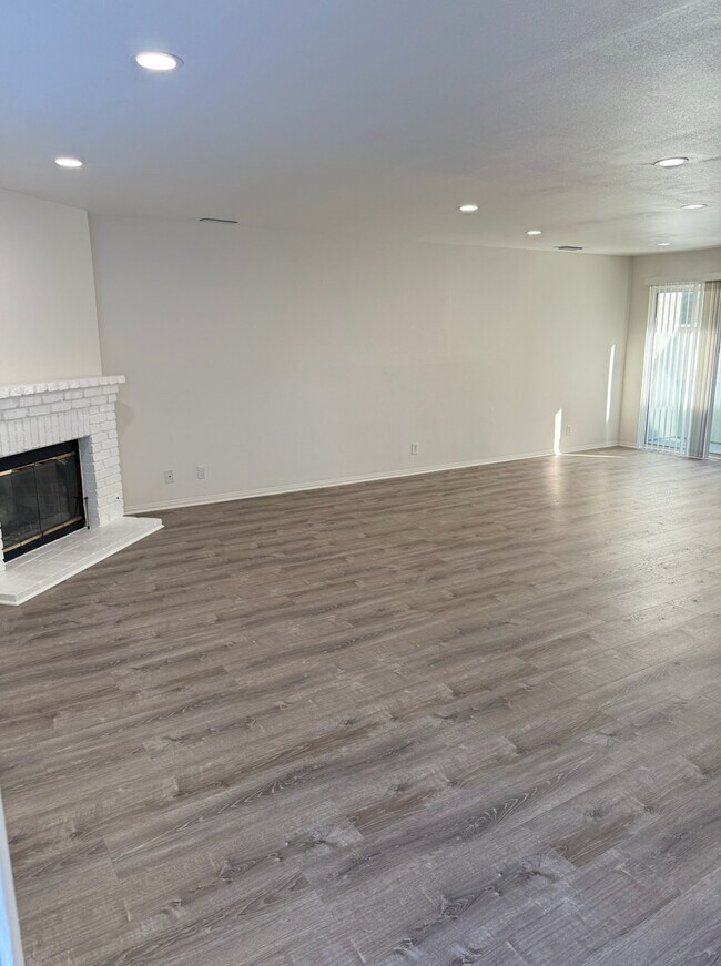 129 Concord St, El Segundo, CA 90245 - photo 3