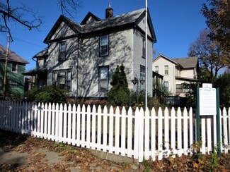 701 N Randolph St, Champaign, IL 61820