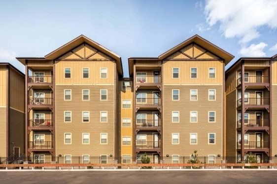 The Standard at Flagstaff, Flagstaff, AZ 86001 - photo 6