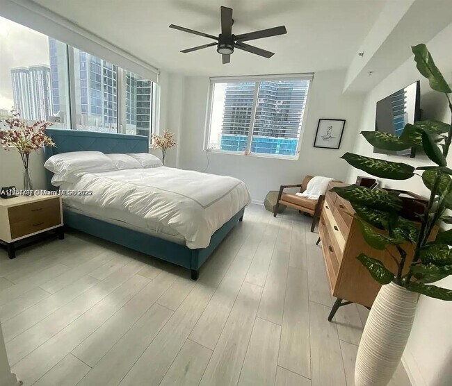 Vizcayne unit 1708, Miami, FL 33132 - photo 5