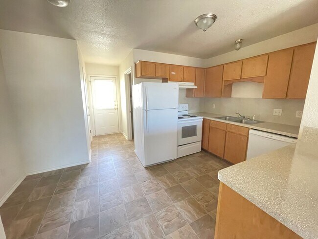 4408 Abigail Dr unit B, Killeen, TX 76549 - photo 4