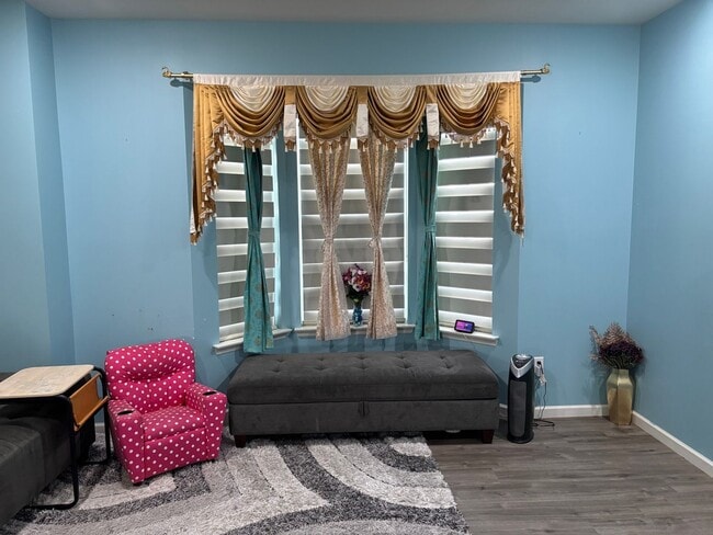 708 Alban Aly, O Fallon, MO 63368 - photo 4