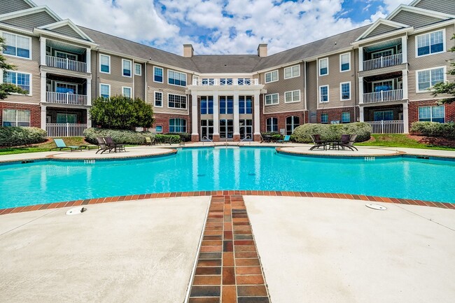 Westlake at Morganton Apartment Homes - 3311 Woodhill Ln, Fayetteville ...