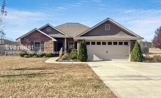 648 Piney Woods Rd, Owens Cross Roads, AL 35763