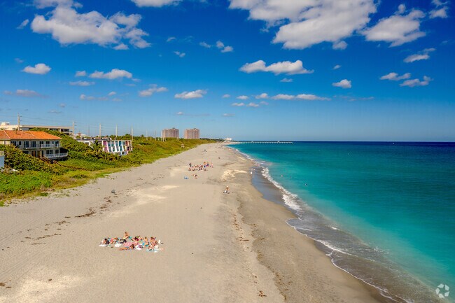 Boynton Beach is a short drive from the Indian Spring neighborhood of Golf, FL.