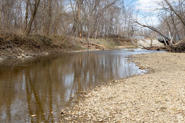 Fish, hike, bike, and explore Hannibal at Sodalis Nature Reserve.