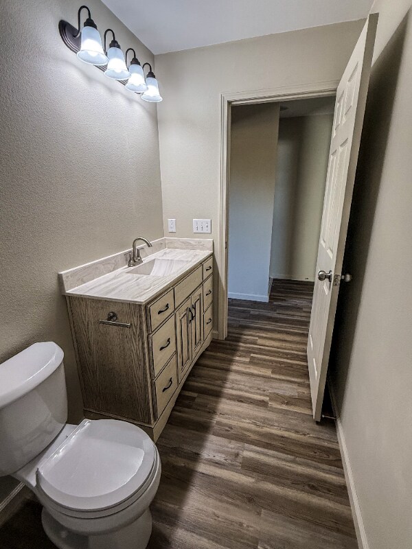 256 E Outer Rd, Poplar Bluff, MO 63901 - photo 7