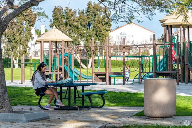 Escape to Laguna Niguel Heights Park for a peaceful retreat in nature near Rancho Niguel.