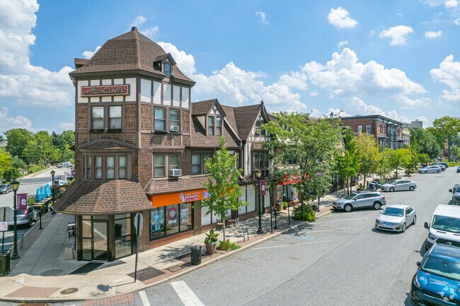Downtown Swarthmore has many retail stores for visitors.