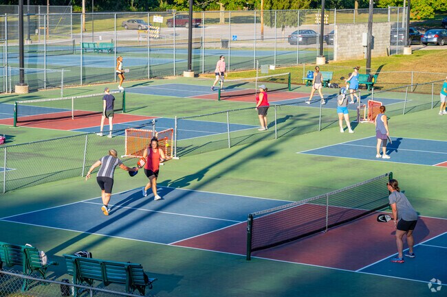 Matter Park offers a women's pickleball league that Foster residents can partake in.