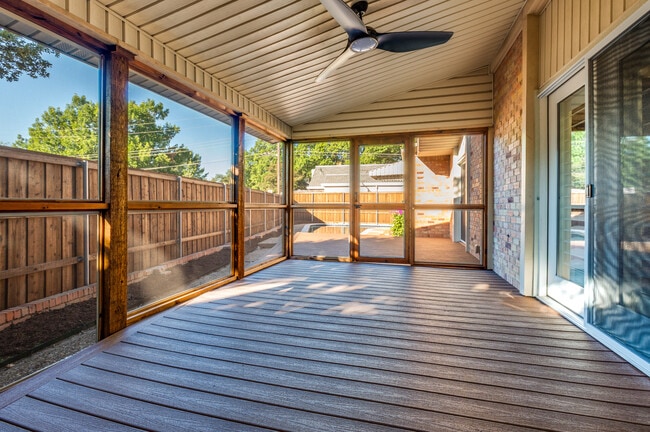 9805 Airline Rd, Dallas, TX 75230 - photo 6