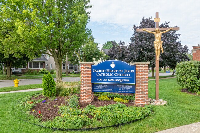Sacred Heart Academy is located in Grand Rapids, Michigan.