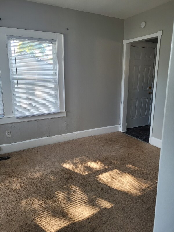 1725 Talbot St, Toledo, OH 43613 - photo 4