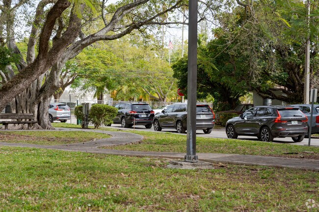 Golden Gate can suffer from heavy traffic during school hours.