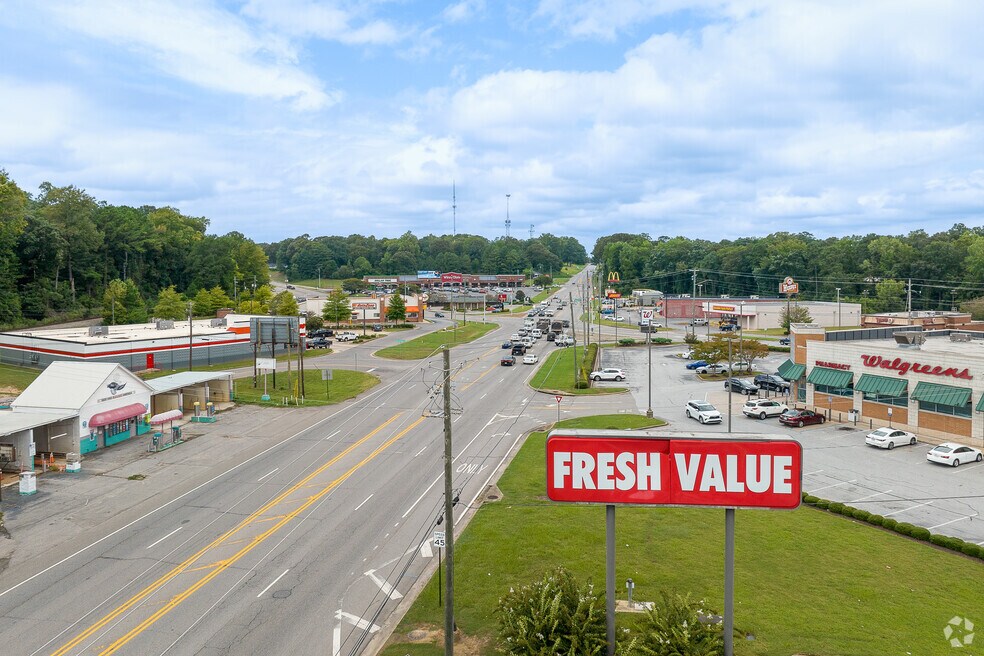 NH_Cottondale_AL_553937_P2_AP_V1_101424