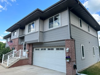 523 Progress Dr, Cottage Grove, WI 53527