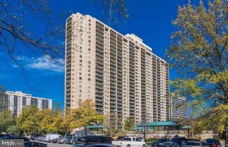 5505 Seminary Rd, Falls Church, VA 22041