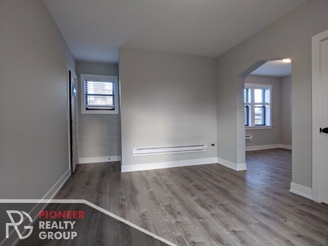 4409 N Wolcott Ave unit 4417-B1, Chicago, IL 60640 - photo 3