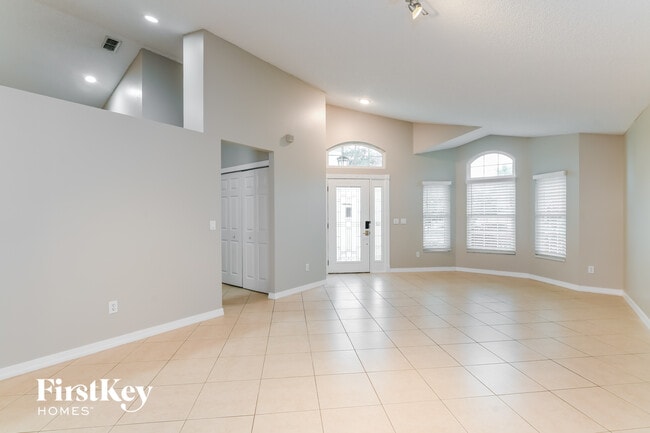 2510 Runyon Cir, Orlando, FL 32837 - photo 3