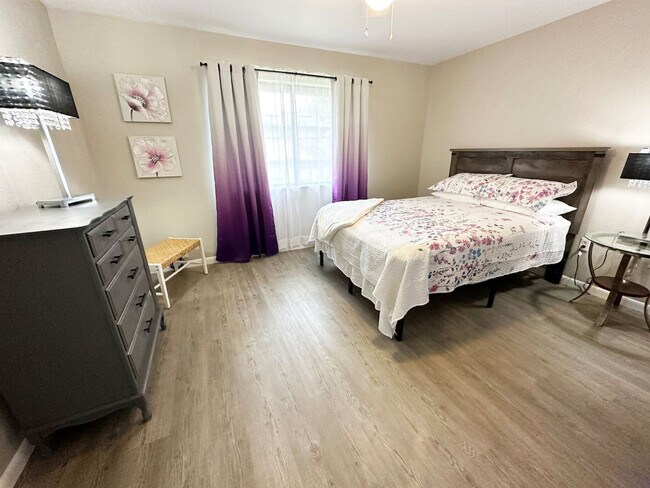 2300 SW 43rd St unit ID1359101P, Gainesville, FL 32607 - photo 7