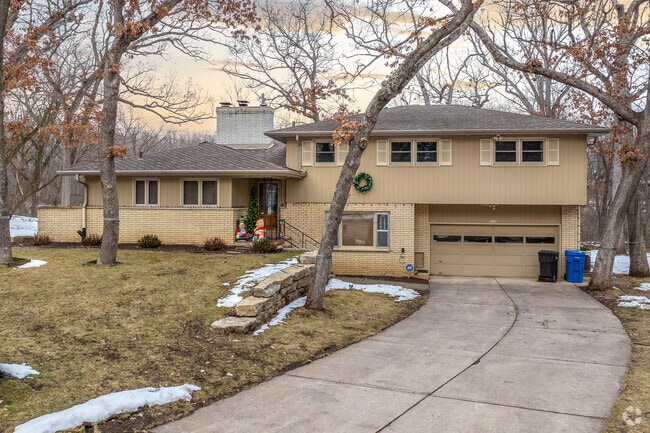 Nestled amidst mature trees, Sak's Woods in Middleton offers a peaceful escape.