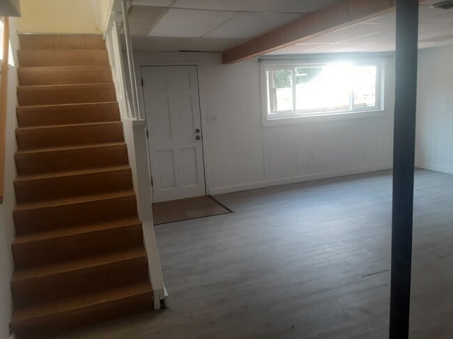 3329 Sashabaw Rd unit 1, Waterford, MI 48329 - photo 4