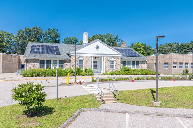 Lyme Consolidated School aims to create a creative, well informed student body each year.