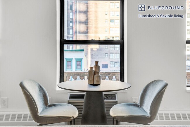 360 W 34th St unit FL4-ID675, New York, NY 10001 - photo 4