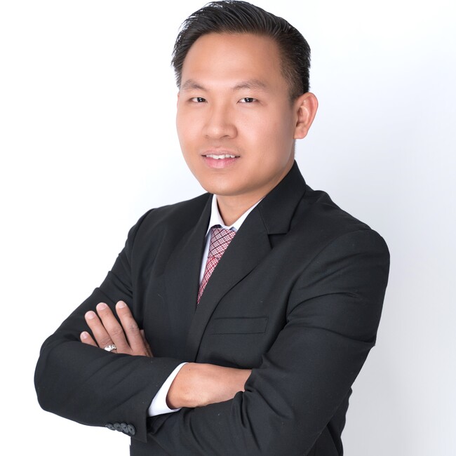 Agent Photo