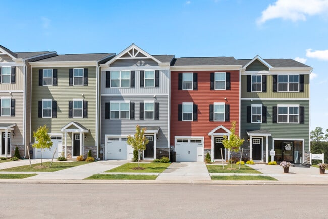 Woodworth Farms - Woodworth Farms Townhomes