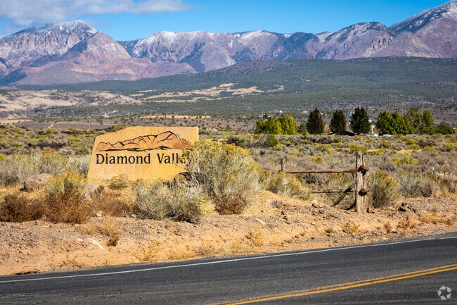 Diamond Valley is a small town situated in the quiet terrains north of St. George.