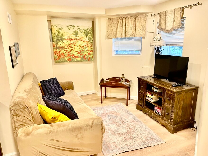 1761 T St NW unit 2, Washington, DC 20009 - photo 1