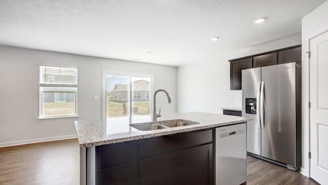 57 Cider Mill Dr, Ashville, OH 43103 - photo 7