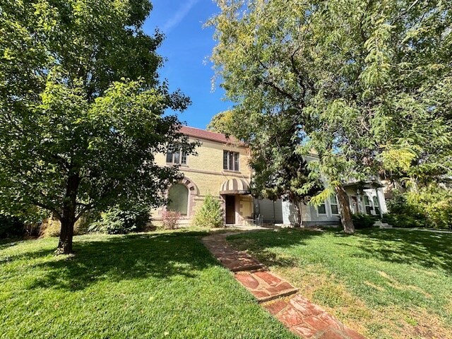 2009 N Vine St unit 2, Denver, CO 80205 - photo 2