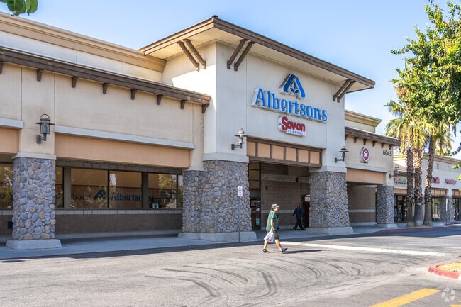 Albertsons, conveniently situated in Eagle Ranch.