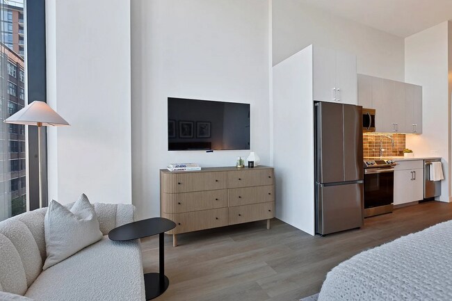 Promenade unit 811, Chicago, IL 60607 - photo 4